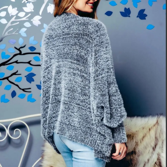 🆕 Grey Batwing Sweater Open Cardigan - Picture 6 of 8